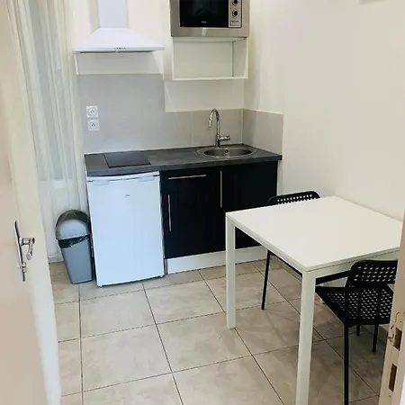 Apartament Studio #441 Climatise A 10 Min Des Plages *